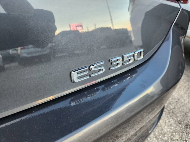 Used 2022  Lexus ES 350 F SPORT image 8