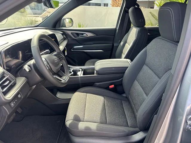 New 2027 Gray Chevrolet LT image 9