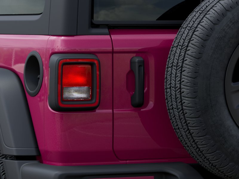 New 2026 Tuscadero Pearlcoat Jeep Sport image 35
