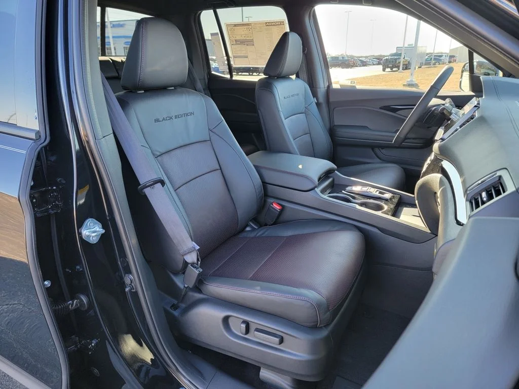 2026 Honda Ridgeline Black Edition - Photo 12