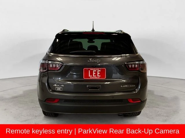 Used 2022 Gray Jeep Limited image 5