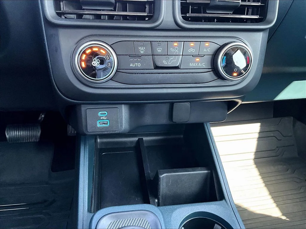Used 2024 Green Ford XL image 19