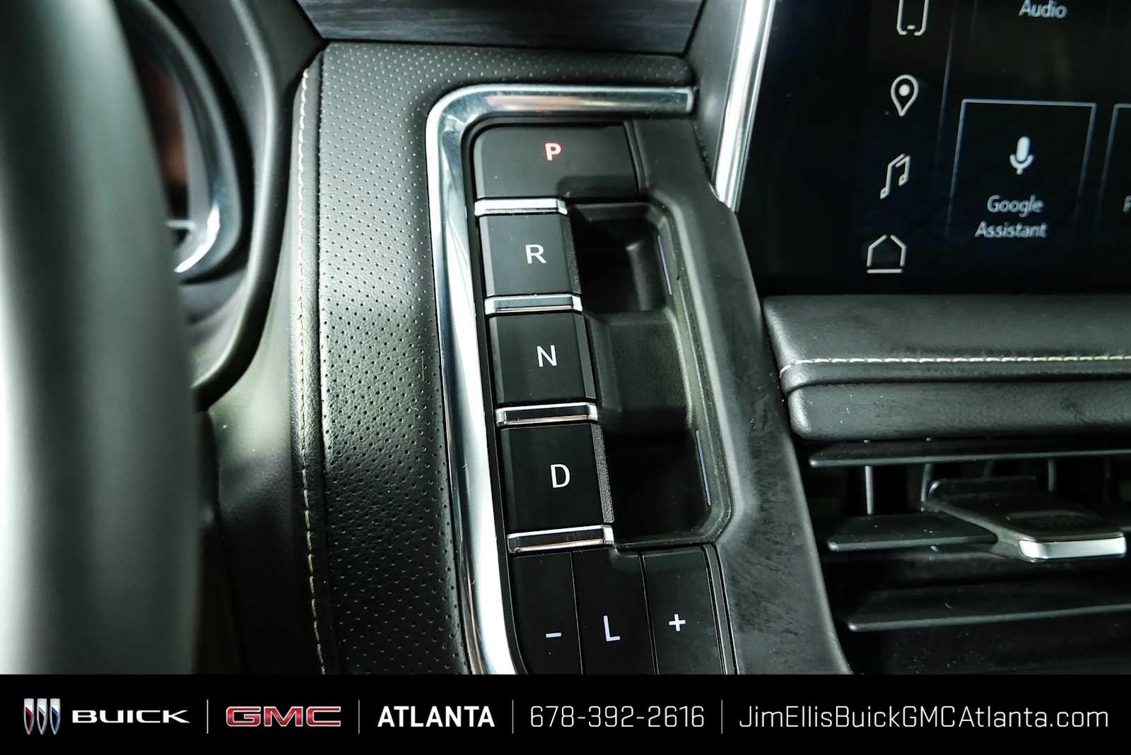 2023 GMC Yukon XL SLT - Photo 36