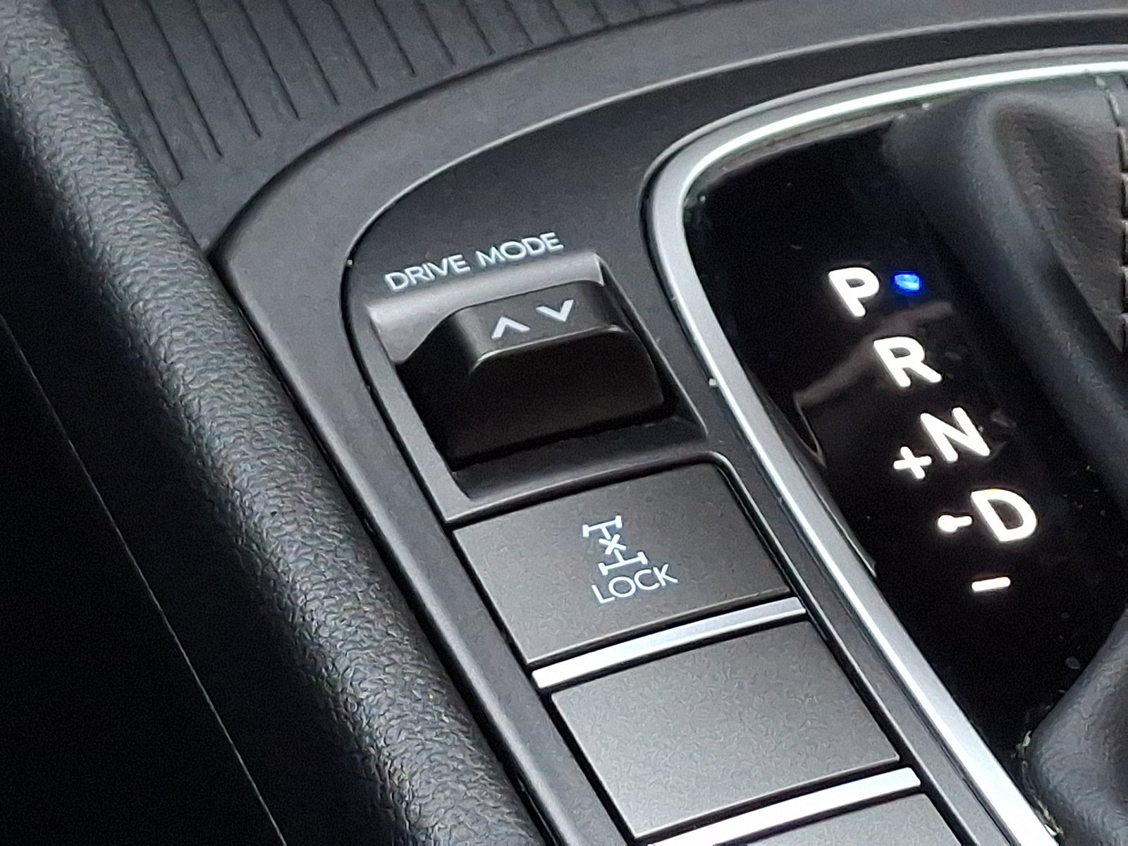 2026 Hyundai Kona SE - Photo 25