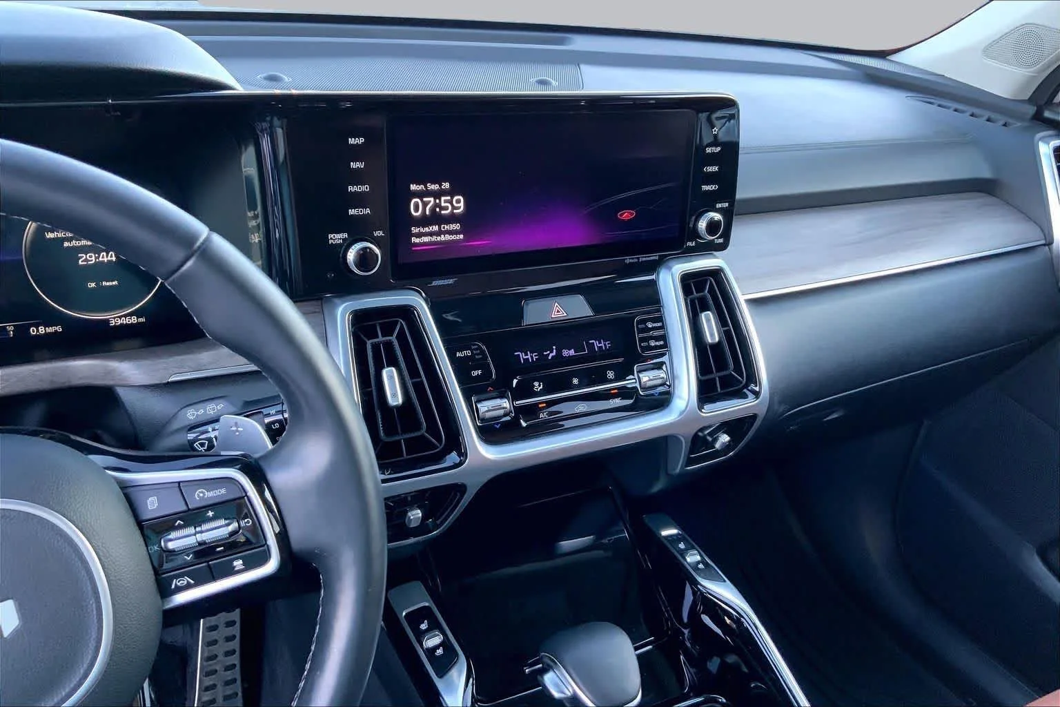 Used 2022 Glacial White Pearl Kia X-Line SX Prestige image 6