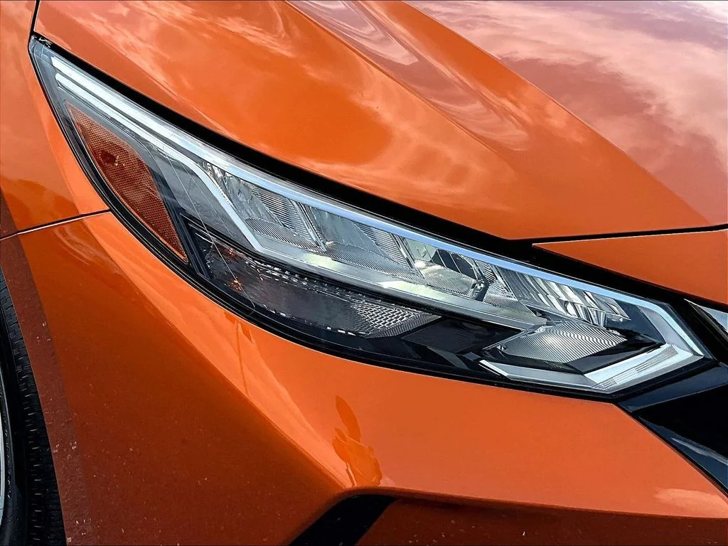 Used 2023 Orange Metallic Nissan SR image 31