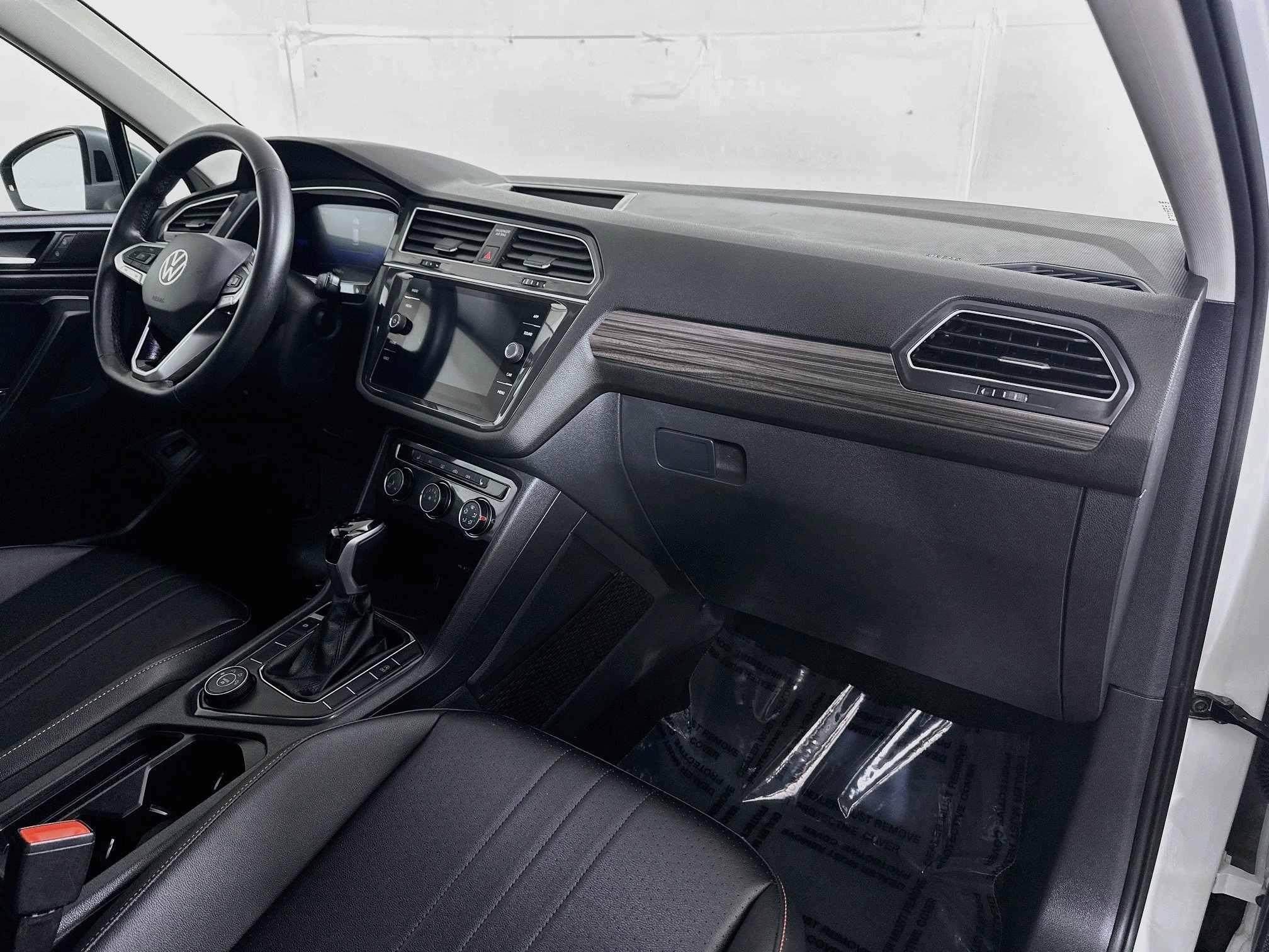 Used 2024 White Volkswagen Wolfsburg Edition image 27
