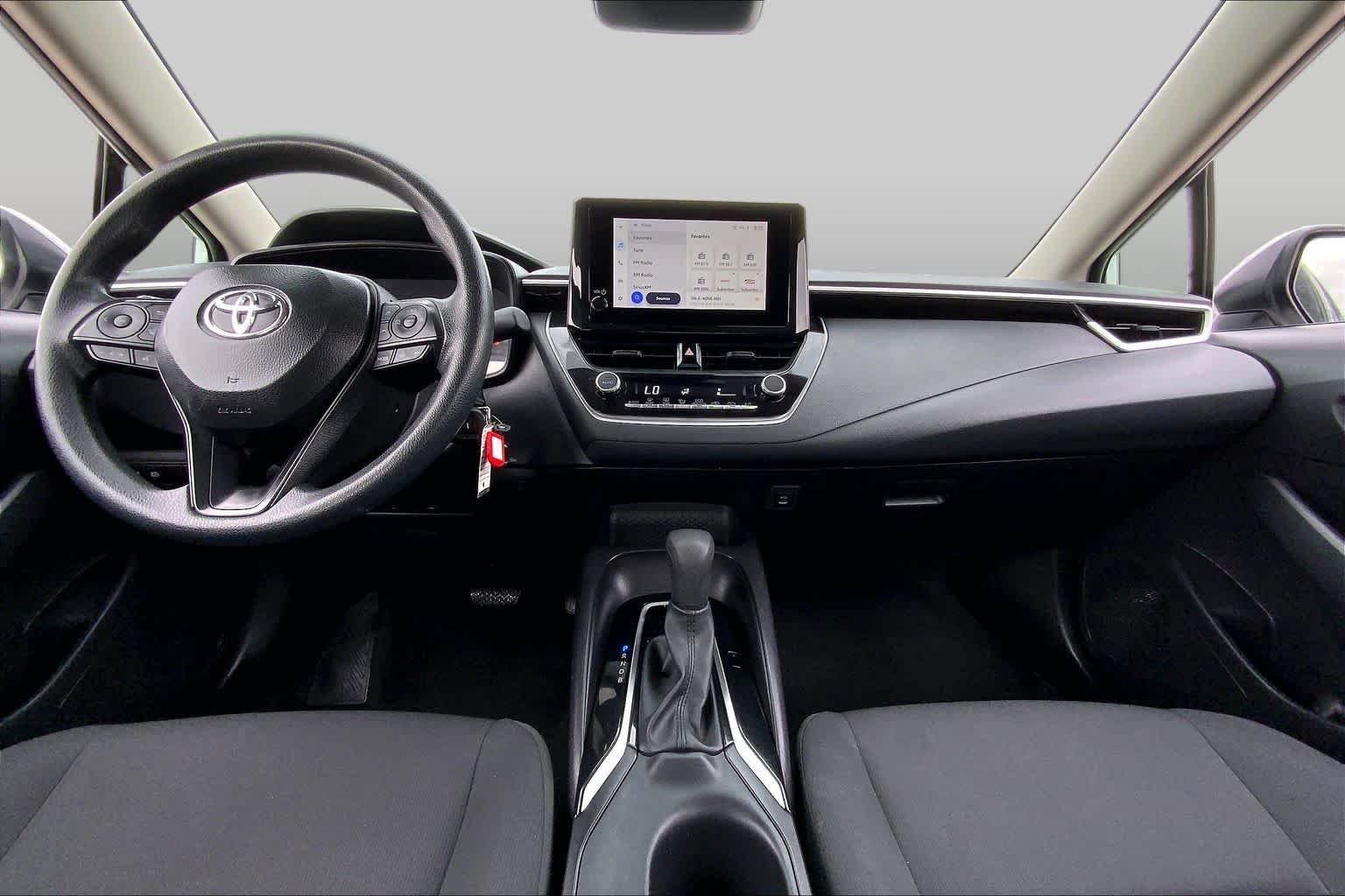 Used 2025 Ice Cap Toyota LE image 15