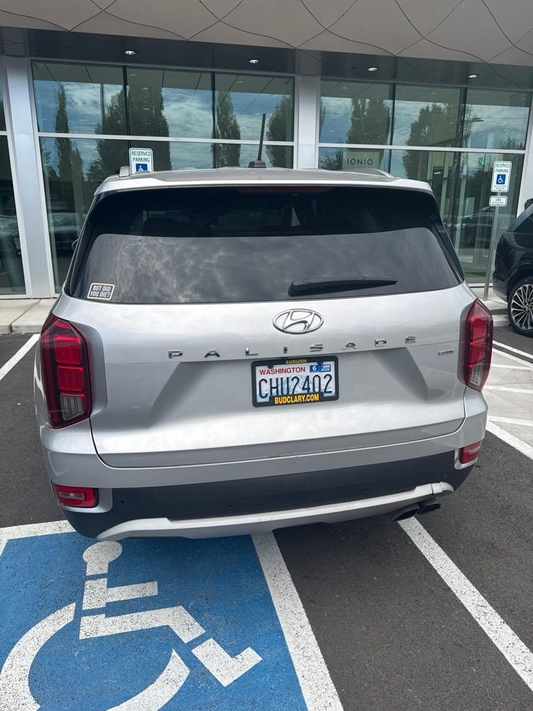 Used 2022 Silver Hyundai SEL image 8