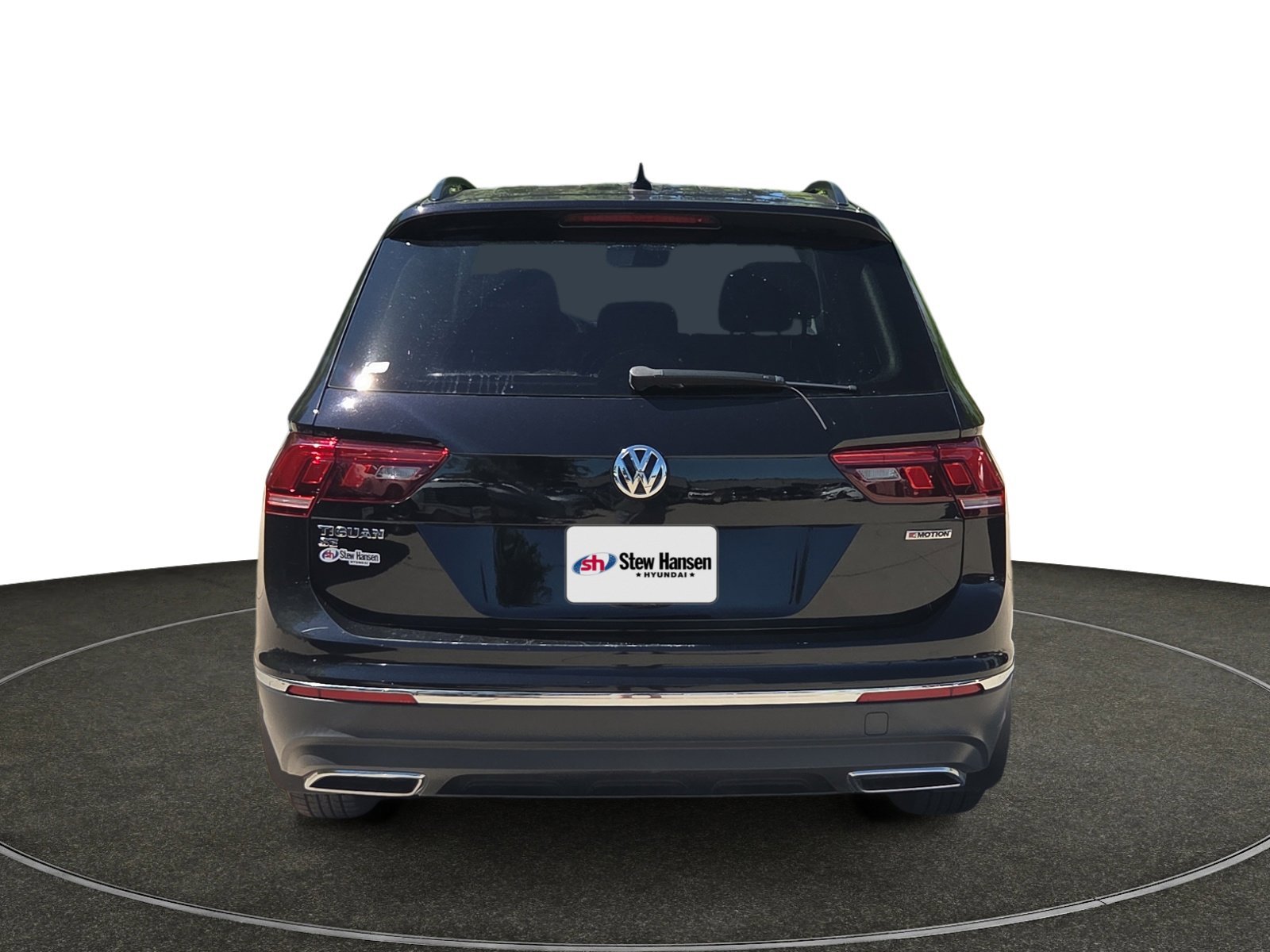 Used 2020 Deep Black Volkswagen SE image 4