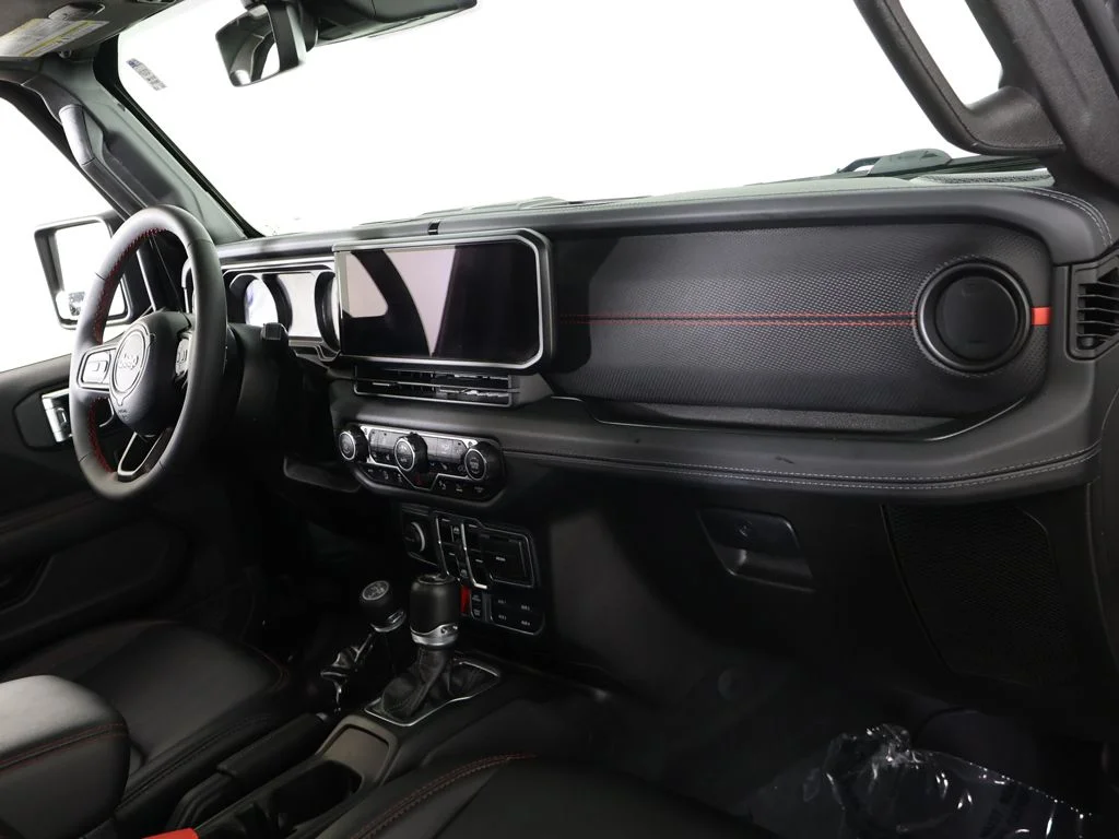 Used 2024 Black Jeep Rubicon X image 28