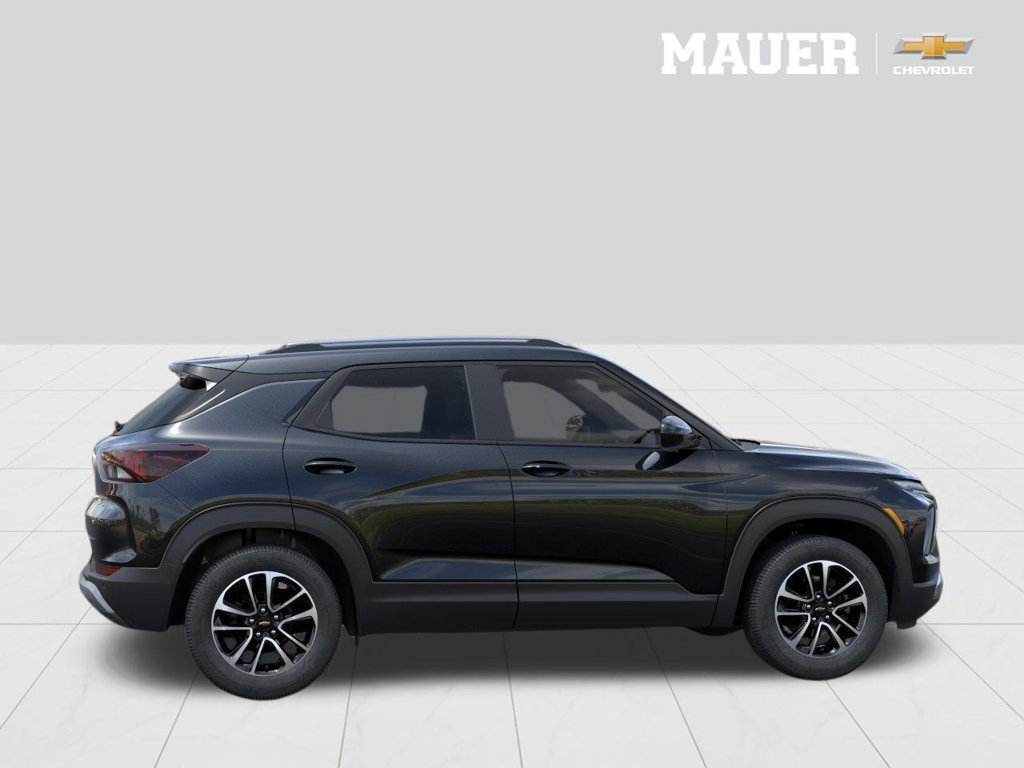 New 2026 Mosaic Black Metallic Chevrolet LT image 6
