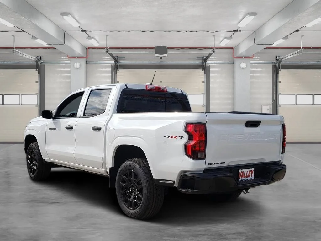 2026 Chevrolet Colorado Work Truck - Photo 6