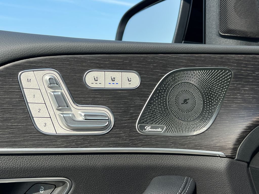 New 2026 Black Mercedes-Benz GLS 450 image 12