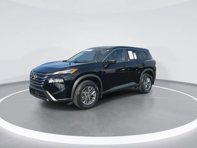 Used 2025 Black Nissan S image 4