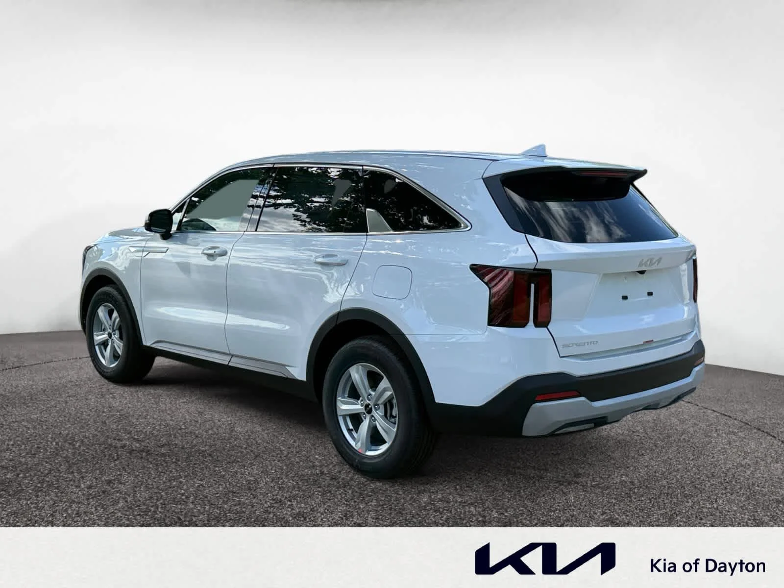 New 2026 Glacial White Pearl Kia LX image 7