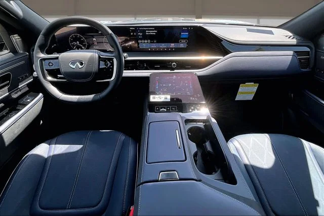 New 2027 Silver INFINITI SPORT image 16