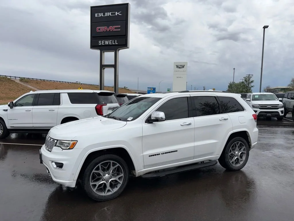 2020 Jeep Grand Cherokee Overland's photo