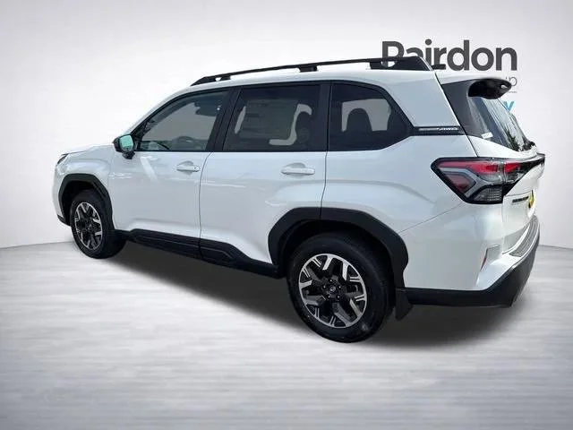 New 2026 CRYSTAL WHITE PEARL Subaru Premium image 5
