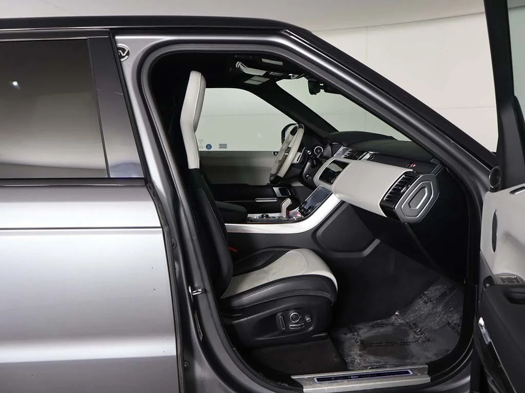 Used 2022 Gray Land Rover SVR image 37