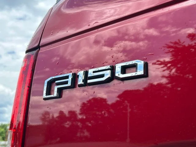 Used 2016 Red Ford XLT image 13
