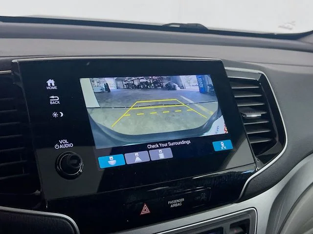 Used 2019  Honda EX-L image 15