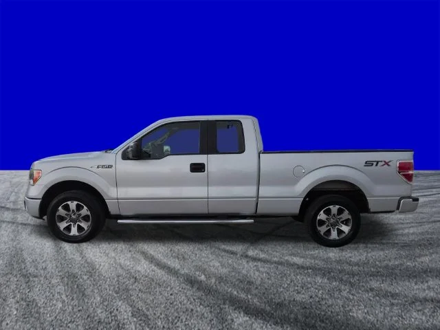Used 2014 Ingot Silver Ford STX image 7