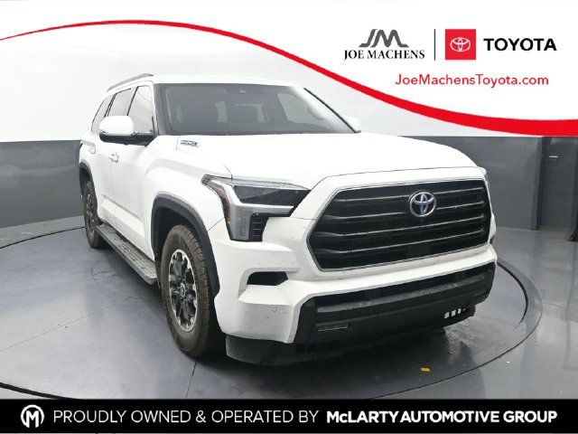 2024 Toyota Sequoia SR5