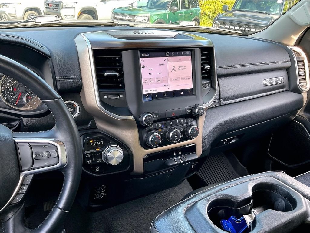 Used 2022 Diamond Black Crystal Pearlcoat Ram Laramie image 17
