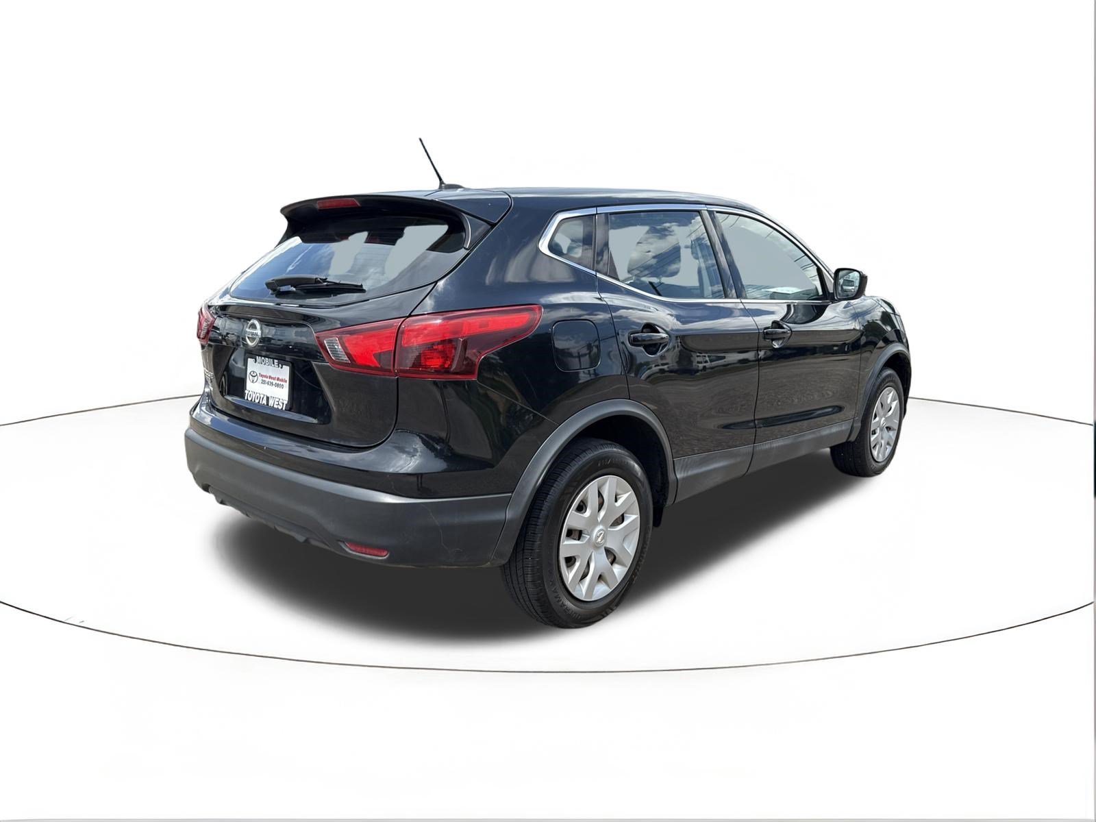Used 2019 Magnetic Black Pearl Nissan S image 3