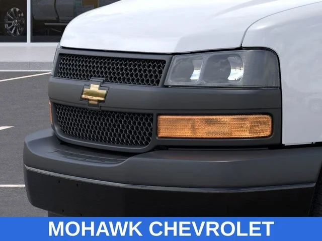 2024 Chevrolet Express Cargo Work Van - Photo 13