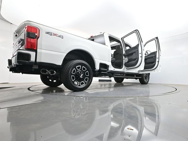 New 2026 Star White Metallic Tri-Coat Ford F-350® Platinum® image 59