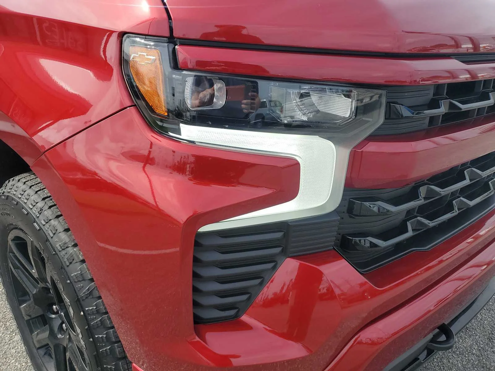 Used 2025 Radiant Red Tintcoat Chevrolet RST image 11