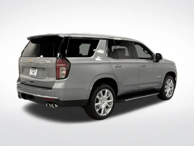 Used 2023 Gray Chevrolet High Country image 10