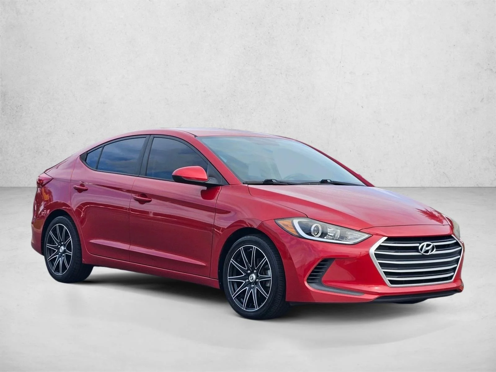Used 2017 Scarlet Red Hyundai SE image 2