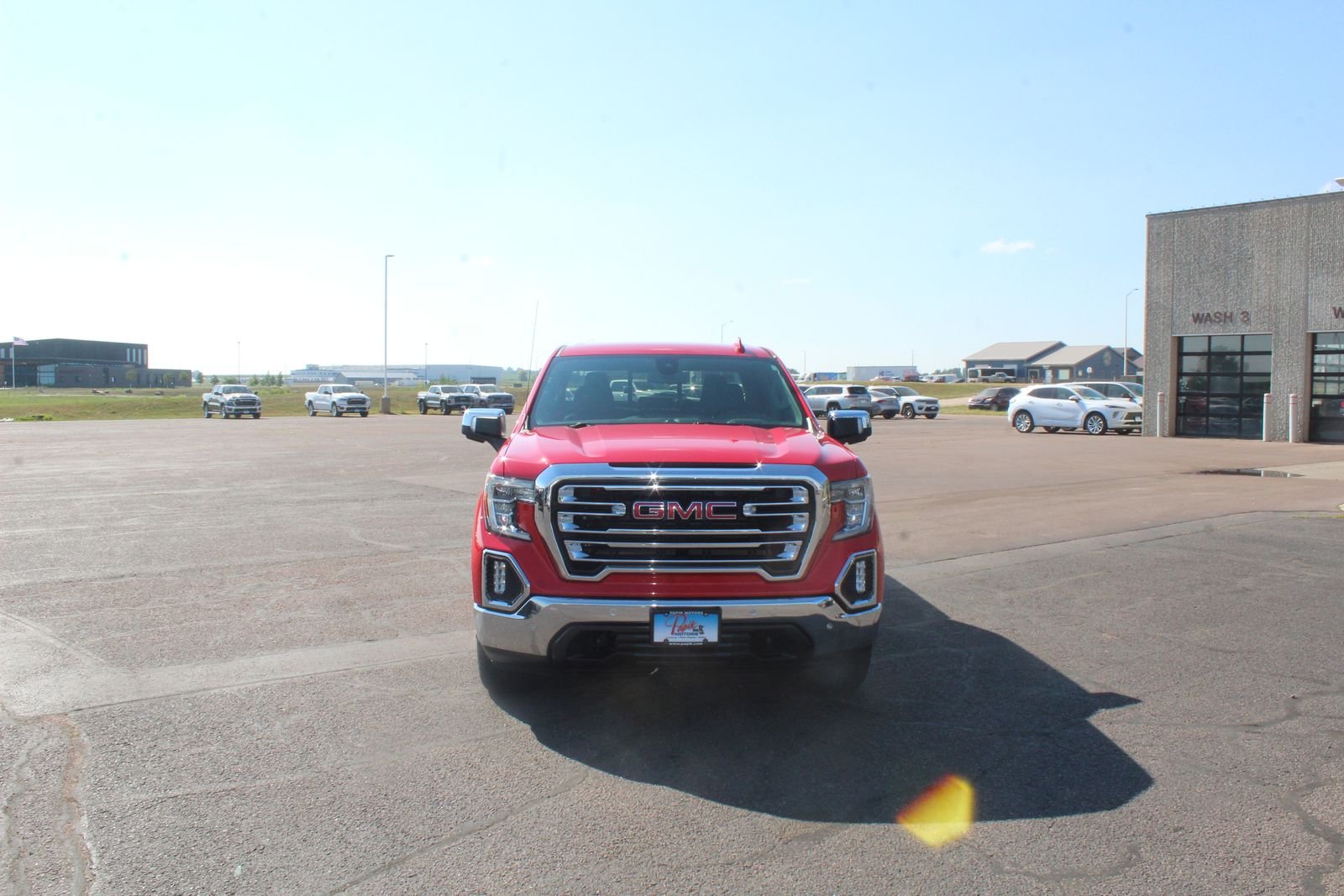 Used 2019 Cardinal Red GMC SLT image 3