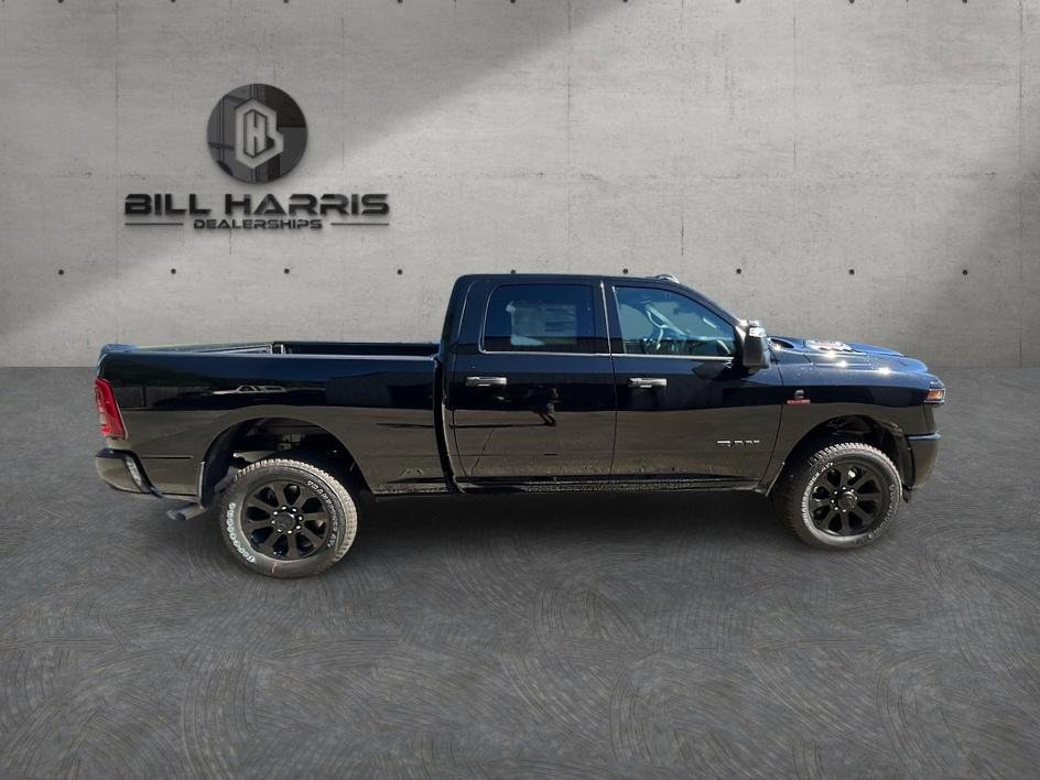 New 2026 Diamond Black Crystal Pearl-Coat Exterior Paint RAM Big Horn image 4