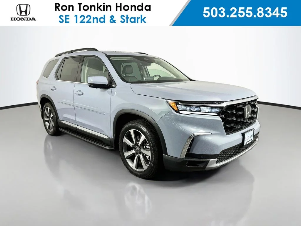 Used 2024 Sonic Gray Pearl Honda Elite image 1