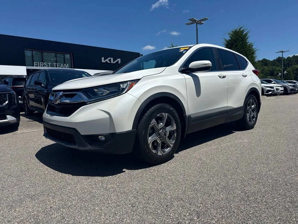 Used 2017 White Honda EX-L image 2