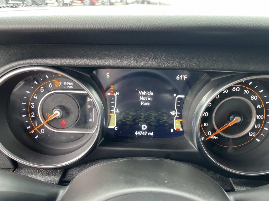 Used 2021 Red Jeep Overland image 30