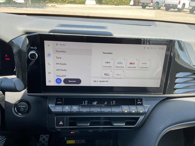 Certified Used 2025 PRECIOUS METAL Toyota  image 24