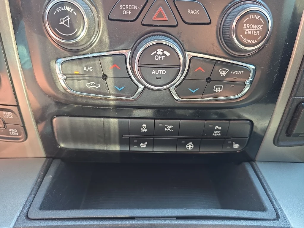 Used 2018 Red Ram  image 17
