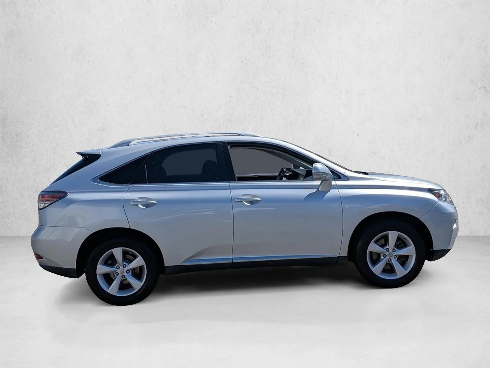 Used 2015 Silver Lining Metallic Lexus  image 4