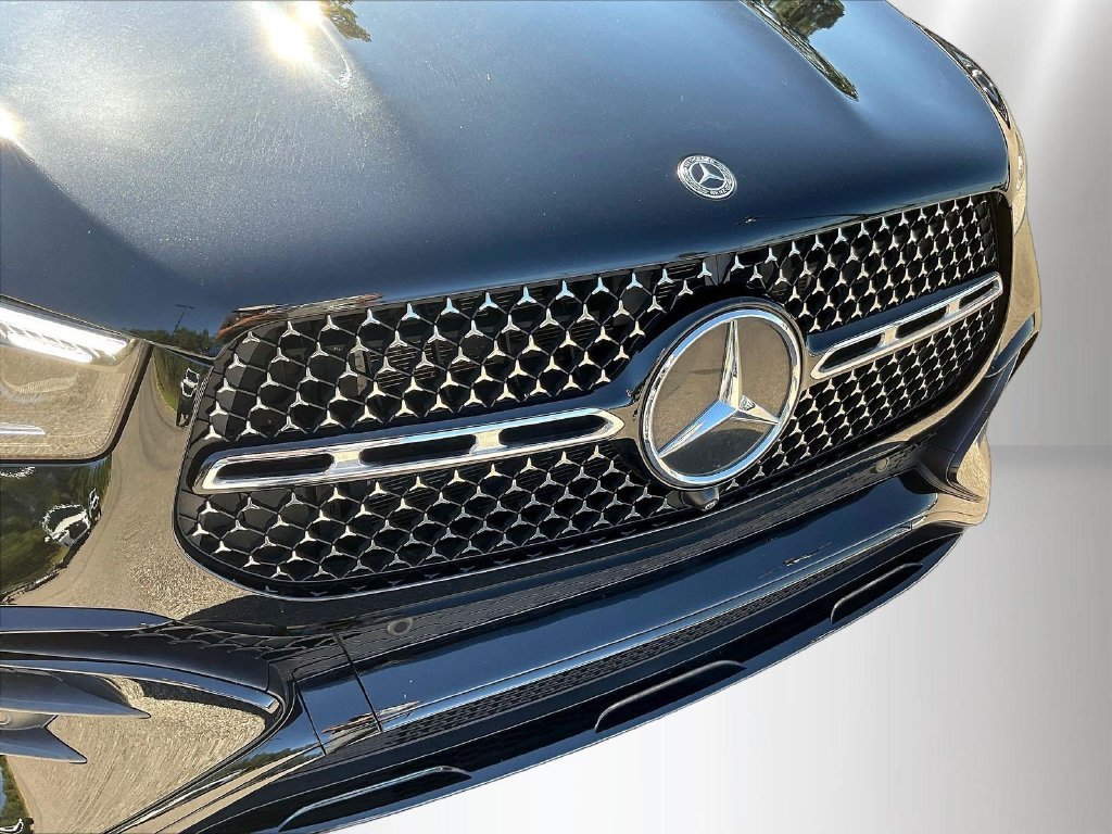 Certified Used 2025 Obsidian Black Metallic Mercedes-Benz GLE 450 image 35