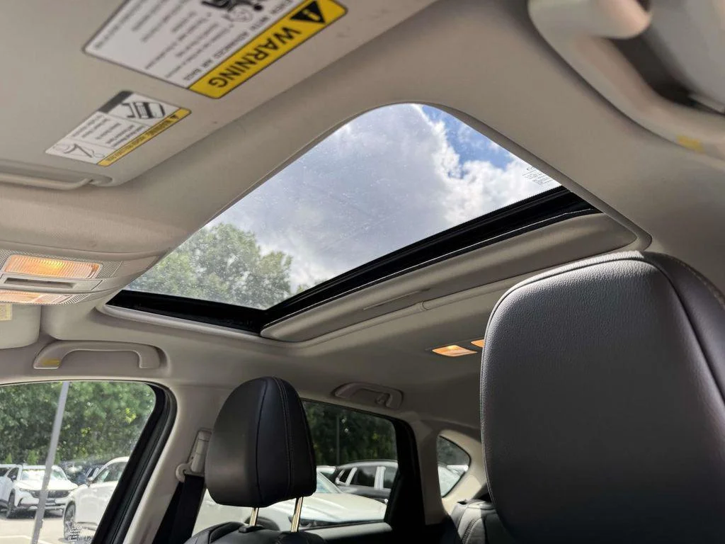 Used 2018 Deep Crystal Blue Mica Mazda Grand Touring image 25