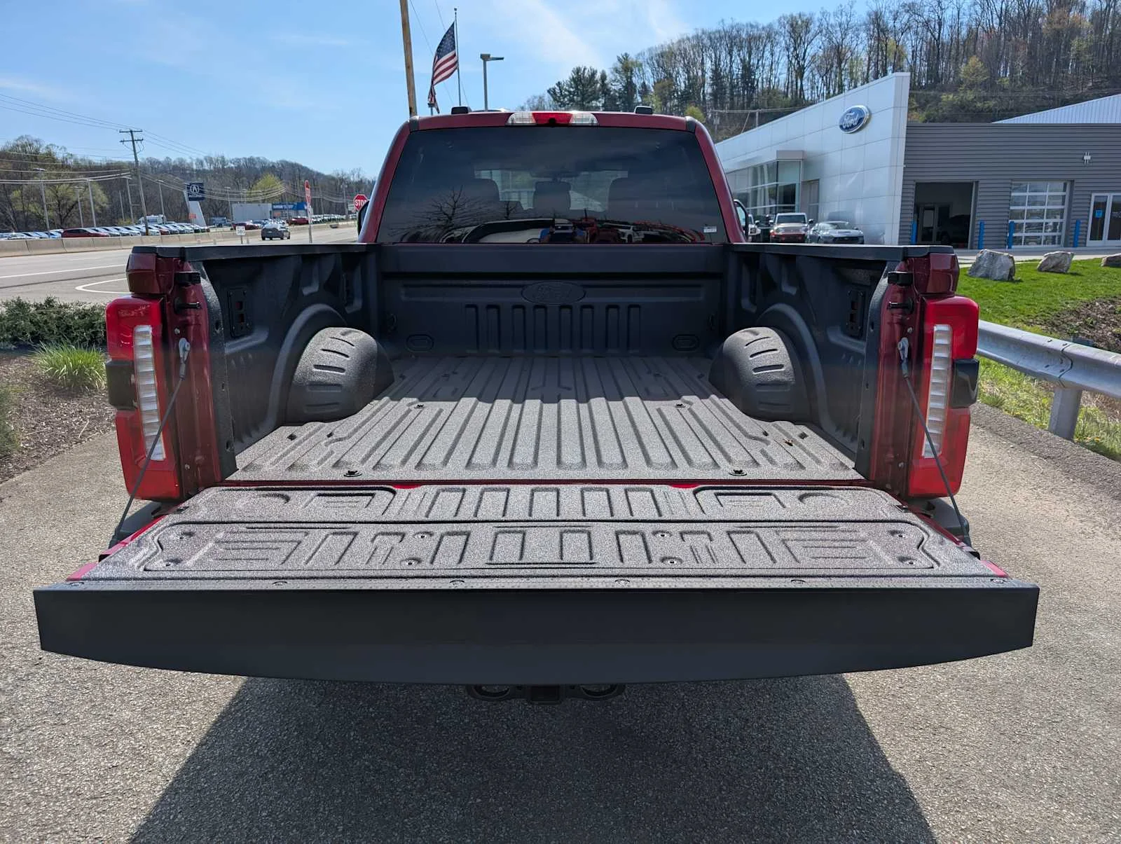 New 2026 Ruby Red Metallic Tinted Clearcoat Ford F-250® XLT image 7