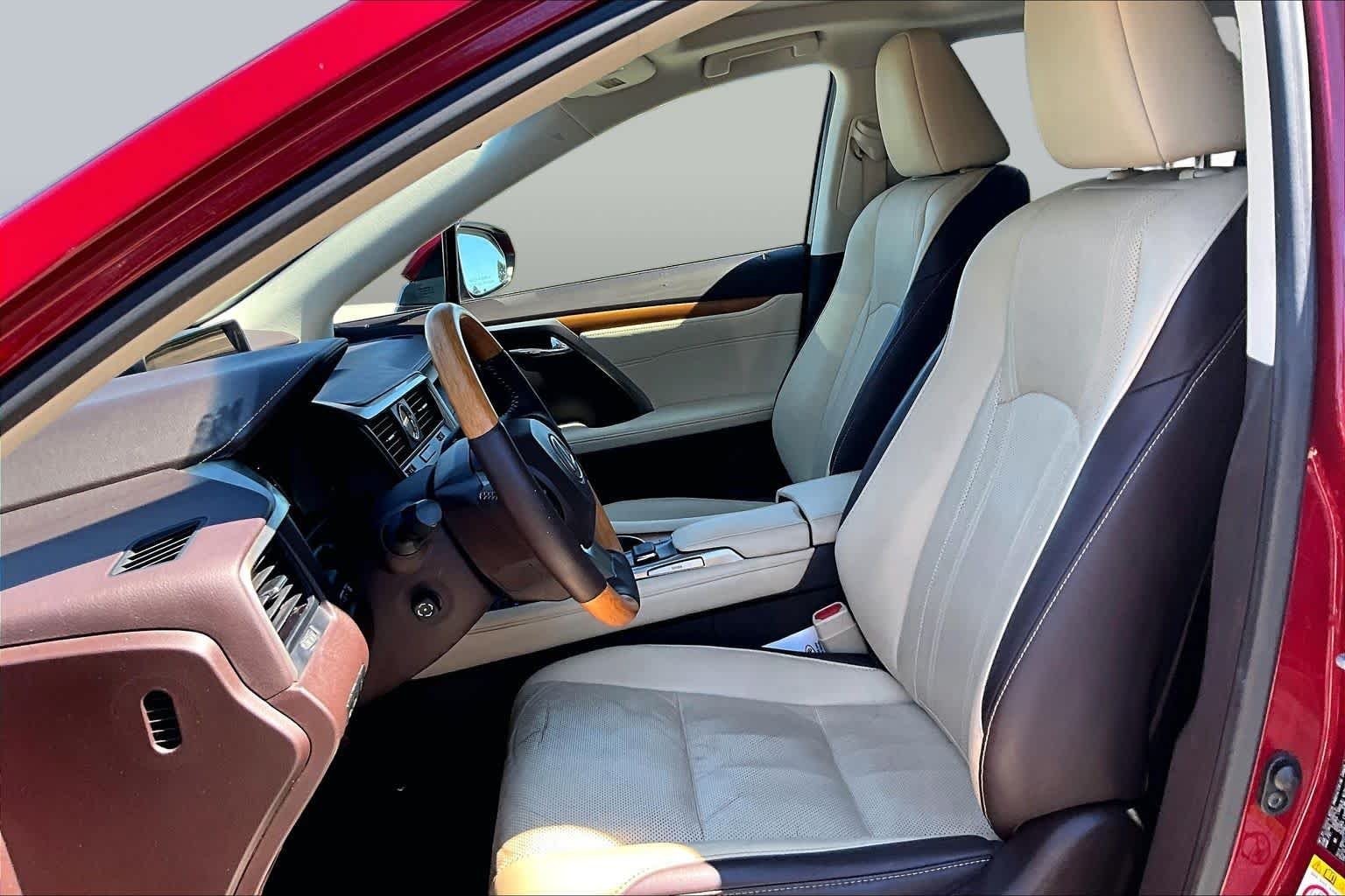 Used 2017 Matador Red Mica Lexus  image 8