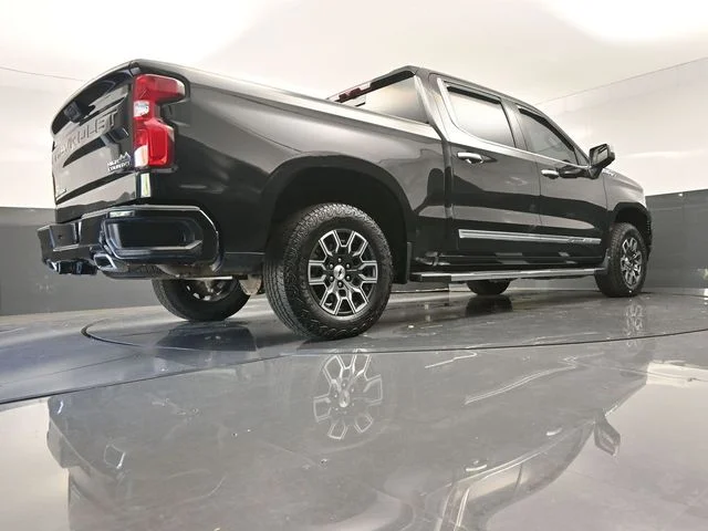 Used 2023 Black Chevrolet High Country image 50
