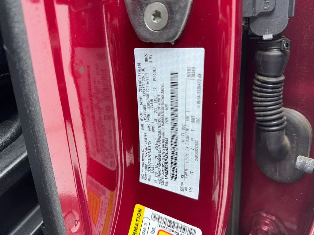 Used 2025 Red Ford Badlands image 57