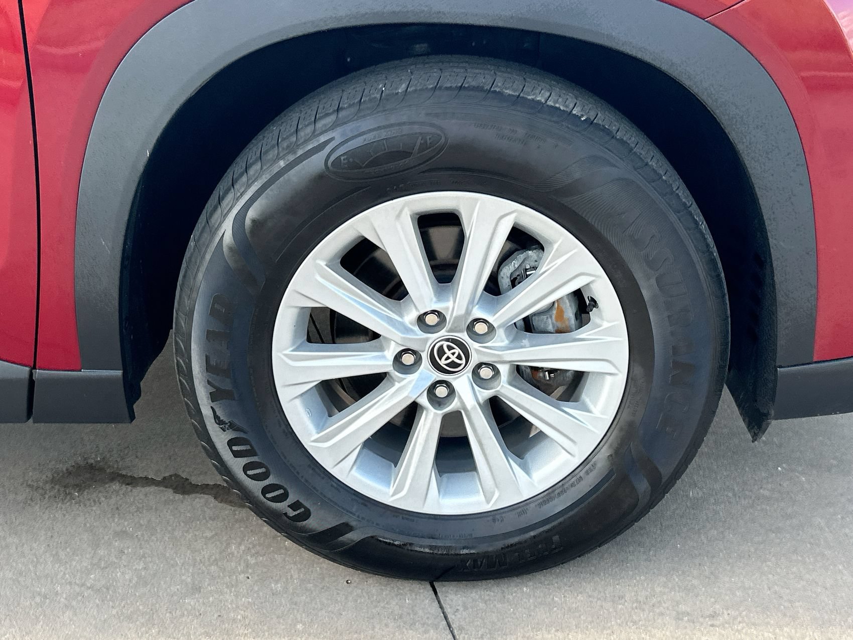 Used 2024 Red Toyota XLE image 10
